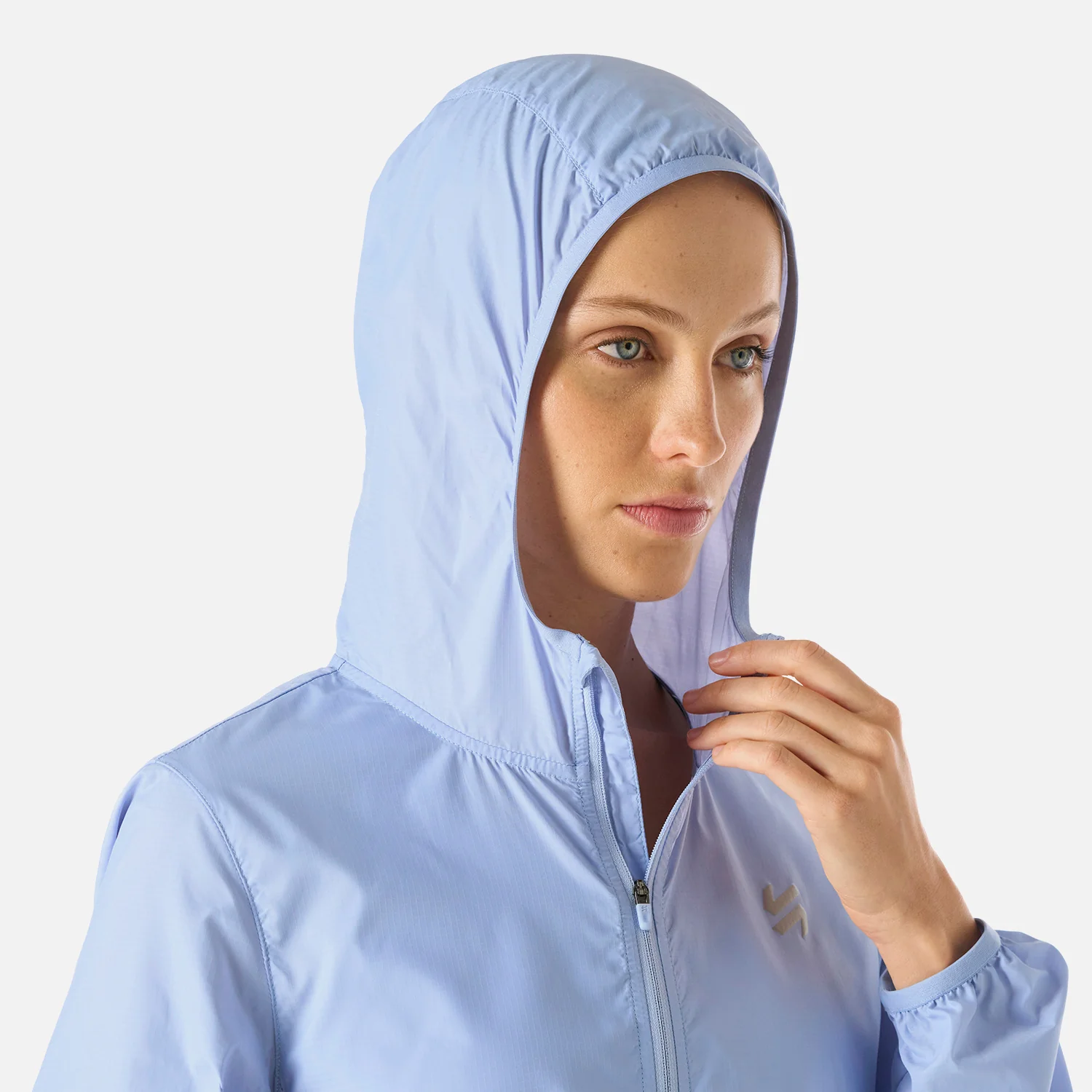Chaqueta Mujer Built To Move Windbreaker Jacket Celeste Vulcano - Image 5