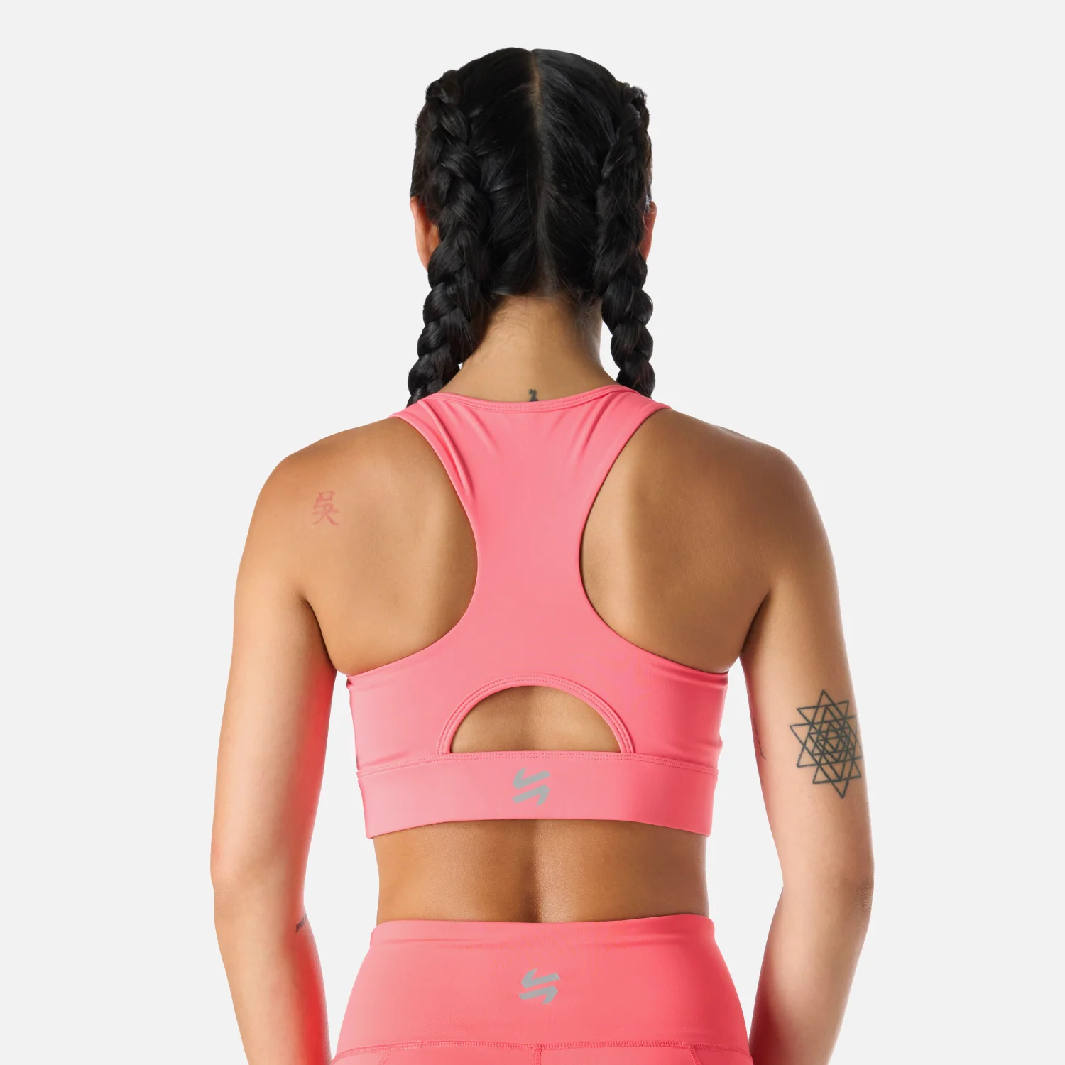 Peto Mujer Built To Move Medium Support Bra Coral Vulcano - Image 6