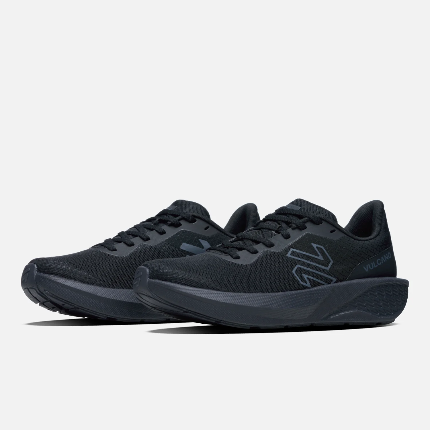 Zapatillas Hombre Ignite Triple Negro Vulcano - Image 4