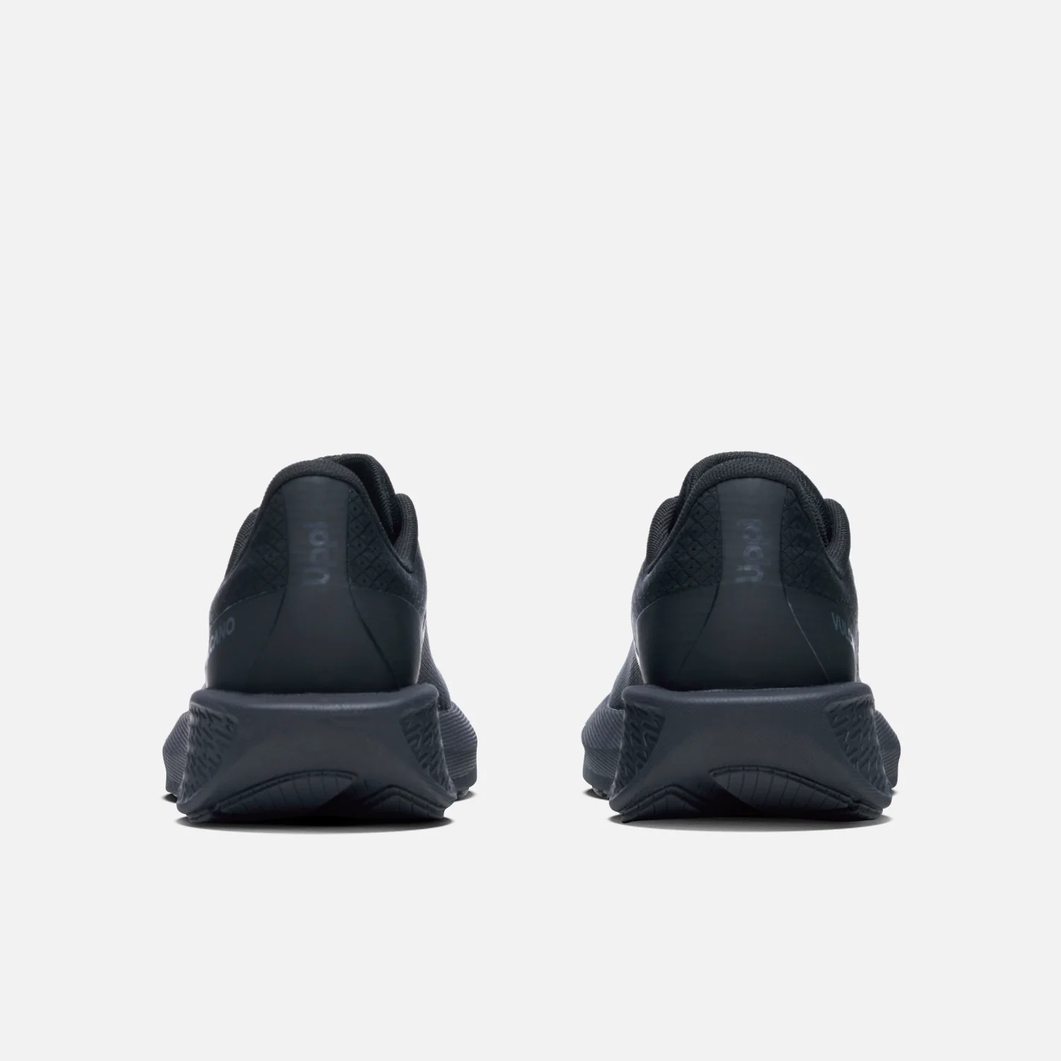 Zapatillas Hombre Ignite Triple Negro Vulcano - Image 5